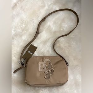 NEW BOSS women bag crossbody adjustable length leather strap zipper roomy chic